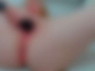 Sundy-Rose's Live Sex Cam Show