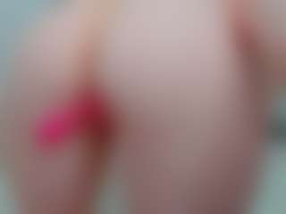 Sundy-Rose's Live Sex Cam Show