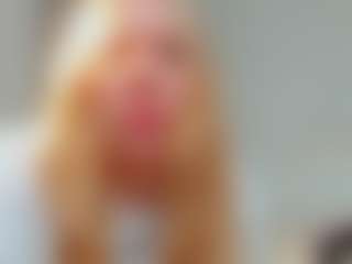 Sundy-Rose's Live Sex Cam Show