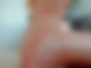 Sundy-Rose's Live Sex Cam Show