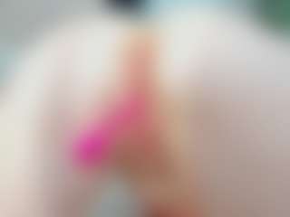 Sundy-Rose's Live Sex Cam Show