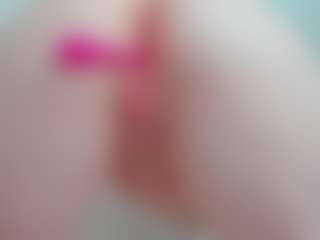 Live cam show with Sundy-Rose - Big Ass on CamSextacy
