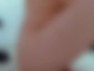 Live cam show with Sundy-Rose - Butt Plug on Cam Slut