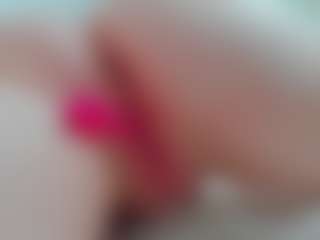 Sundy-Rose's Live Sex Cam Show
