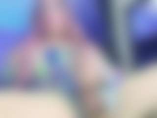 Live cam show with tevenwhiite - Young Adult on Dolls Live