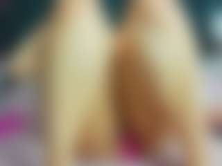 curvybuffgirllll's Live Sex Cam Show
