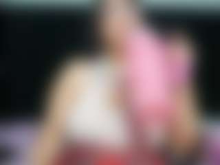 Live cam show with curvybuffgirllll - Middle Aged on justonemore.cc