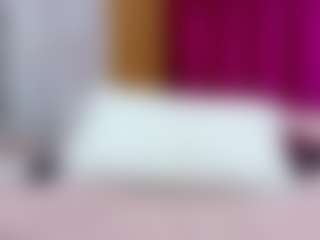 curvybuffgirllll's Live Sex Cam Show