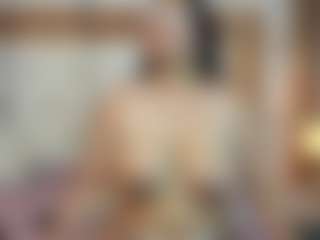 curvybuffgirllll's Live Sex Cam Show