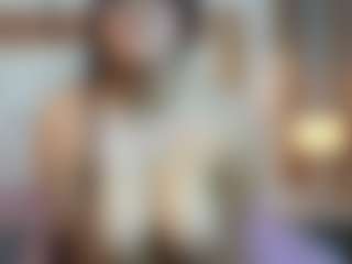 curvybuffgirllll's Live Sex Cam Show