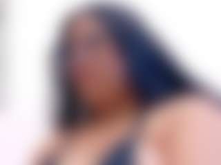 Live cam show with curvybuffgirllll - College MILF on eurowanks.com