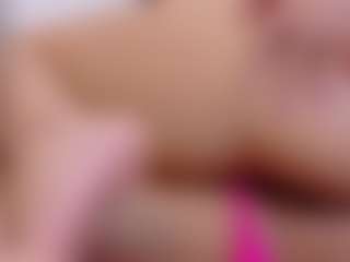 Live cam show with curvybuffgirllll - Gape on TeamSkeetLive