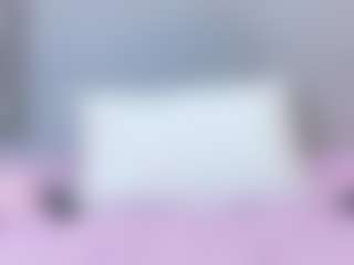 Live cam show with curvybuffgirllll - Amateur MILF on CamClone