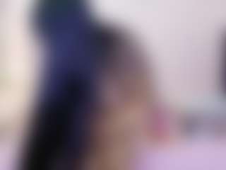 Live cam show with curvybuffgirllll - Gamer Mature on nudelive.tv