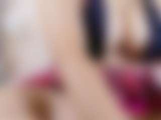 curvybuffgirllll's Live Sex Cam Show