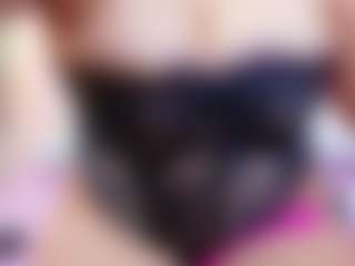 curvybuffgirllll's Live Sex Cam Show