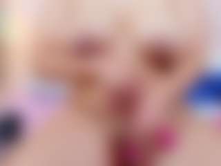 curvybuffgirllll's Live Sex Cam Show