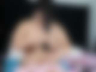 curvybuffgirllll's Live Sex Cam Show