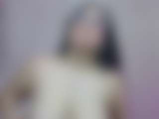 curvybuffgirllll MILF webcam performer live streaming