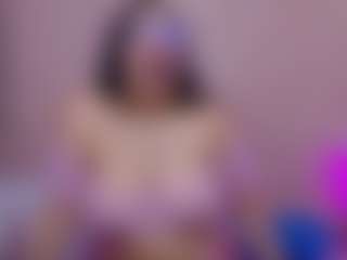 curvybuffgirllll's Live Sex Cam Show