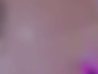 Live cam show with curvybuffgirllll - Petite on Milfs Live