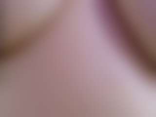 Live cam show with curvybuffgirllll - Amateur MILF on Milfs Live
