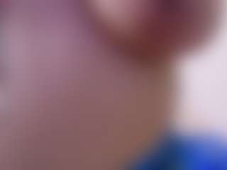 Live cam show with curvybuffgirllll - Asshole Mature on StripNow