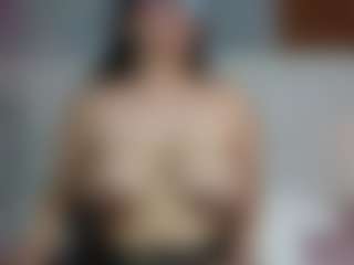 curvybuffgirllll's Live Sex Cam Show