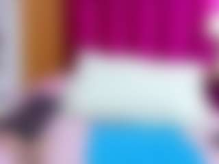 Live cam show with curvybuffgirllll - Mature Middle Aged on Uber Horny
