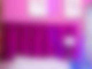curvybuffgirllll MILF webcam performer live streaming