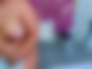 curvybuffgirllll's Live Sex Cam Show
