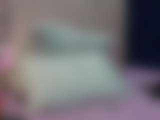 Live cam show with curvybuffgirllll - Shaved Pussy Mature on Fit Hotties