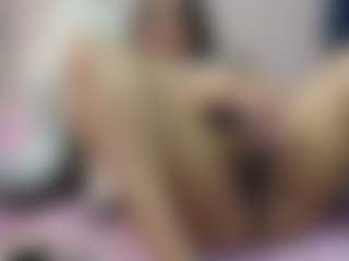 curvybuffgirllll's Live Sex Cam Show