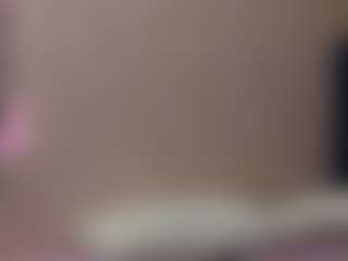 curvybuffgirllll's Live Sex Cam Show