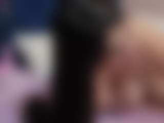 Live cam show with curvybuffgirllll - Mature Middle Aged on Camsoda