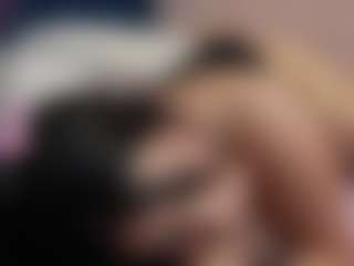 curvybuffgirllll's Live Sex Cam Show