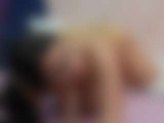 curvybuffgirllll's Live Sex Cam Show