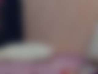 curvybuffgirllll's Live Sex Cam Show