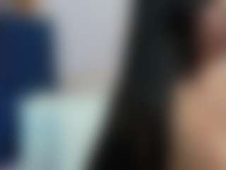 Live cam show with curvybuffgirllll - Flirt MILF on Soda Cam