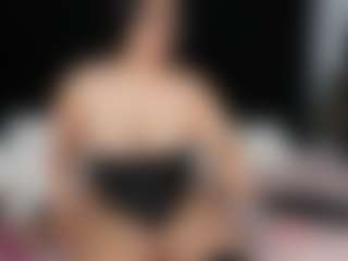 curvybuffgirllll's Live Sex Cam Show