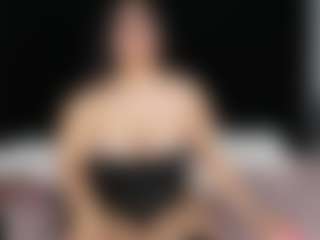 curvybuffgirllll's Live Sex Cam Show