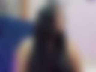 Live cam show with curvybuffgirllll - College MILF on TeamSkeetLive