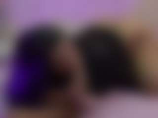 Live cam show with curvybuffgirllll - Brown Eyes Mature on CamwithHer