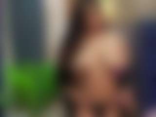 Live cam show with curvybuffgirllll - Spy Mature on Camsoda.co