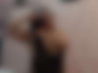 curvybuffgirllll's Live Sex Cam Show
