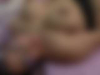 curvybuffgirllll's Live Sex Cam Show