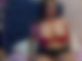 curvybuffgirllll's Live Sex Cam Show