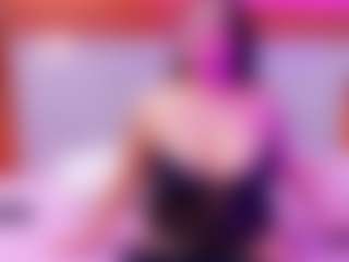curvybuffgirllll's Live Sex Cam Show
