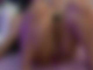 curvybuffgirllll's Live Sex Cam Show