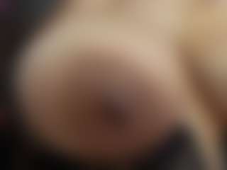 curvybuffgirllll's Live Sex Cam Show